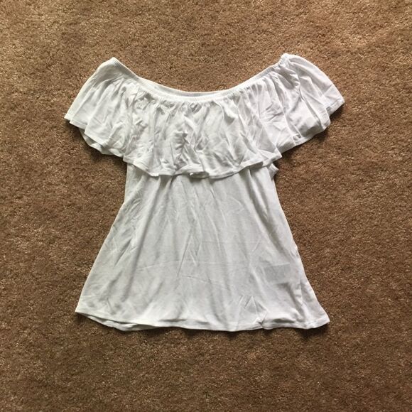 H&M White Off-the-Shoulder Top - Picture 6 of 7